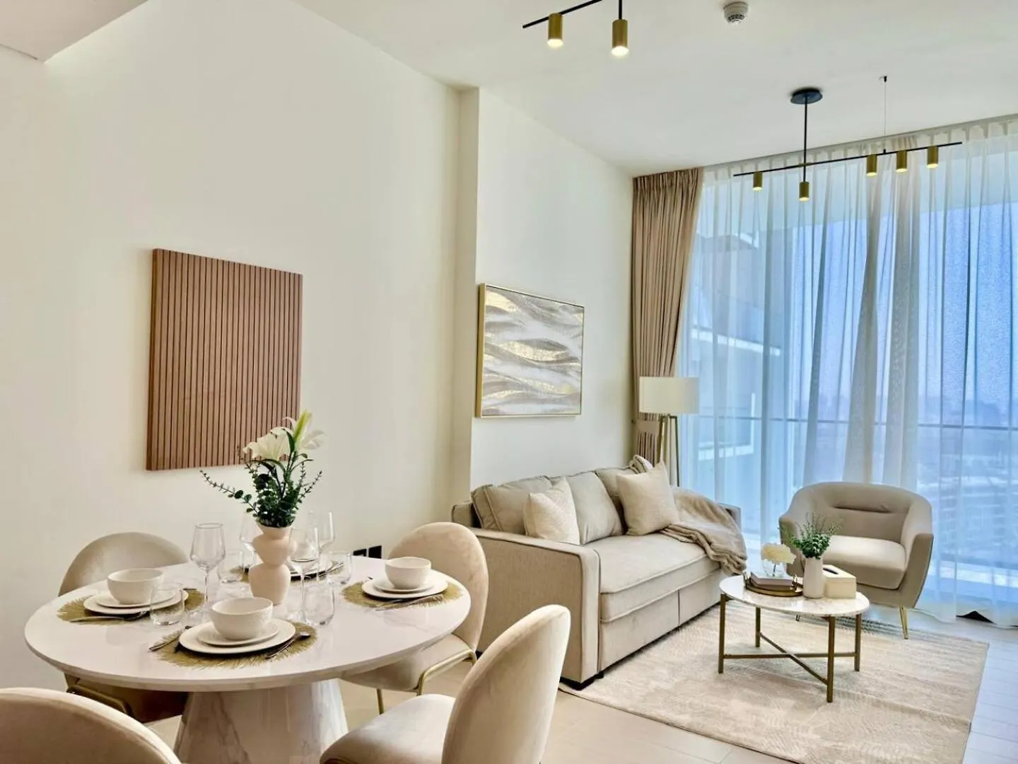Elegant 1-Bedroom Apartment In Jvc Dubai