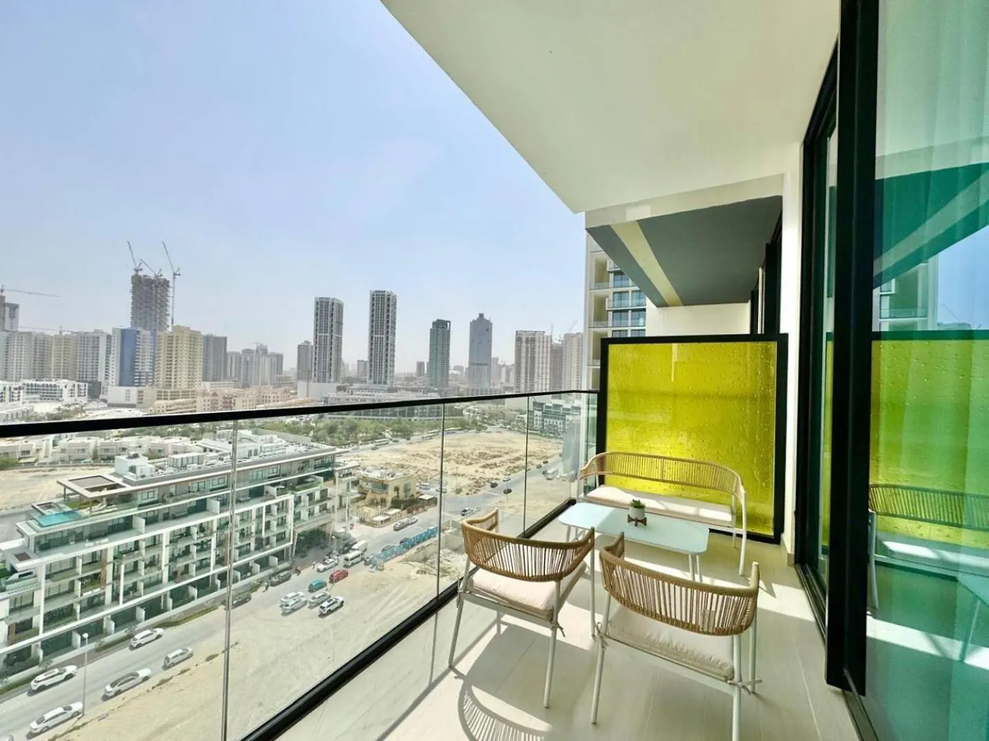 Elegant 1-Bedroom Apartment In Jvc Dubai