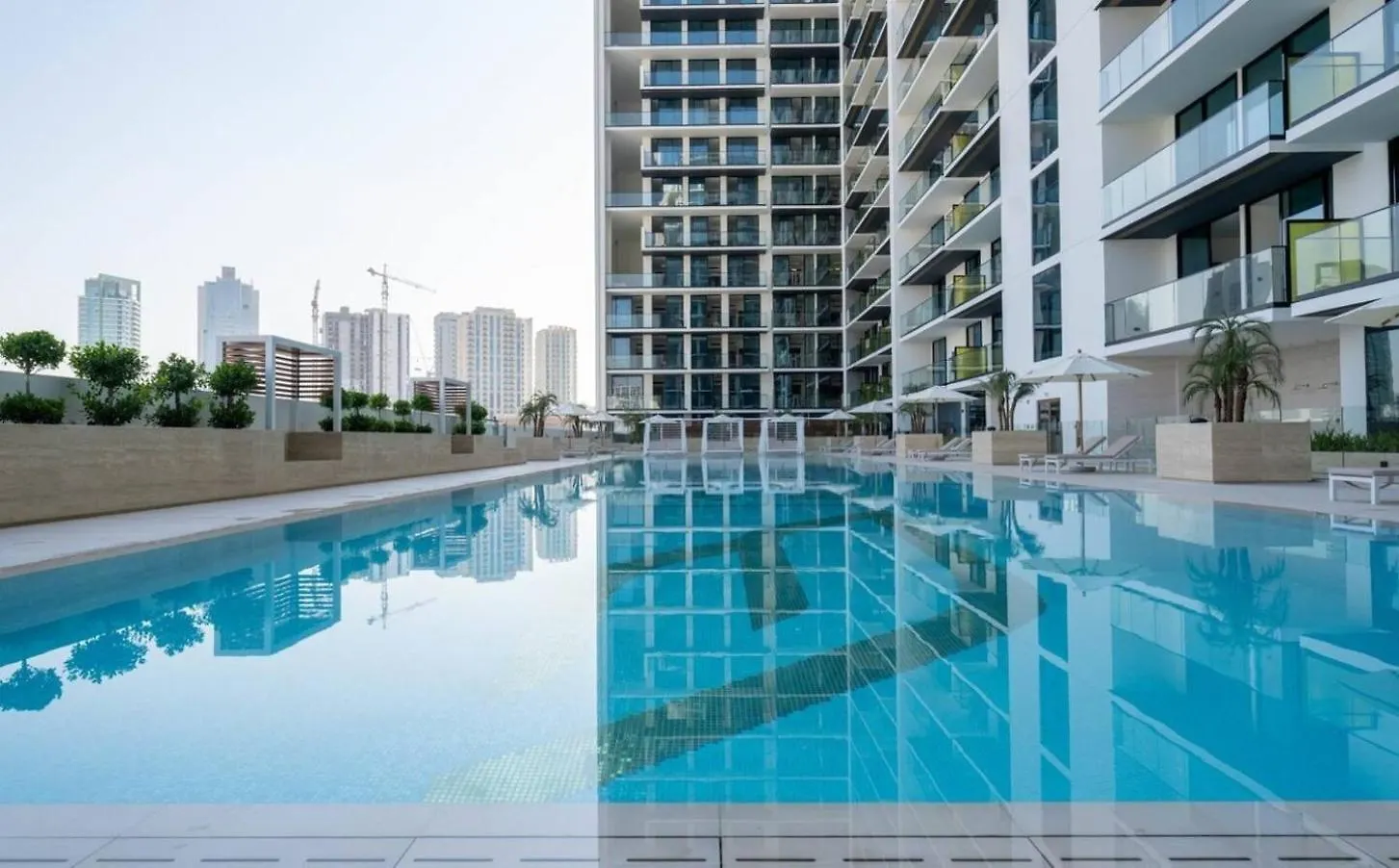 Elegant 1-Bedroom Apartment In Jvc Dubaj